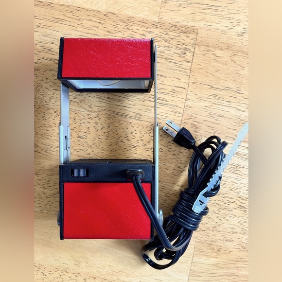 Vintage Lightolier Model 1073 “Automotive” Collapsible Lamp Red&Black Working! - Picture 1 of 10